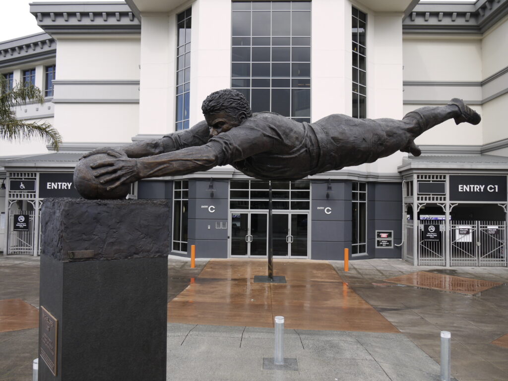 Sir Michael Jones statue to remain at Eden Park