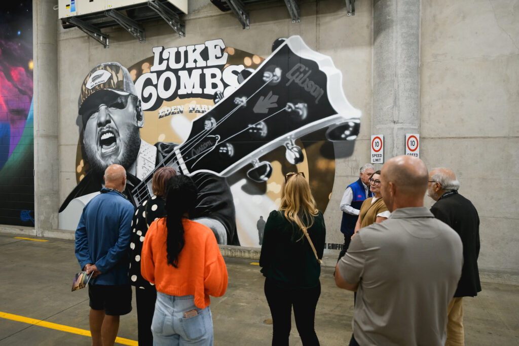 Discover the Art of Eden Park: A Unique Art Tour in Auckland